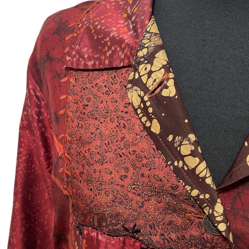 Chico’s Red Patchwork Silk Button Up Jacket - Exc… - image 5